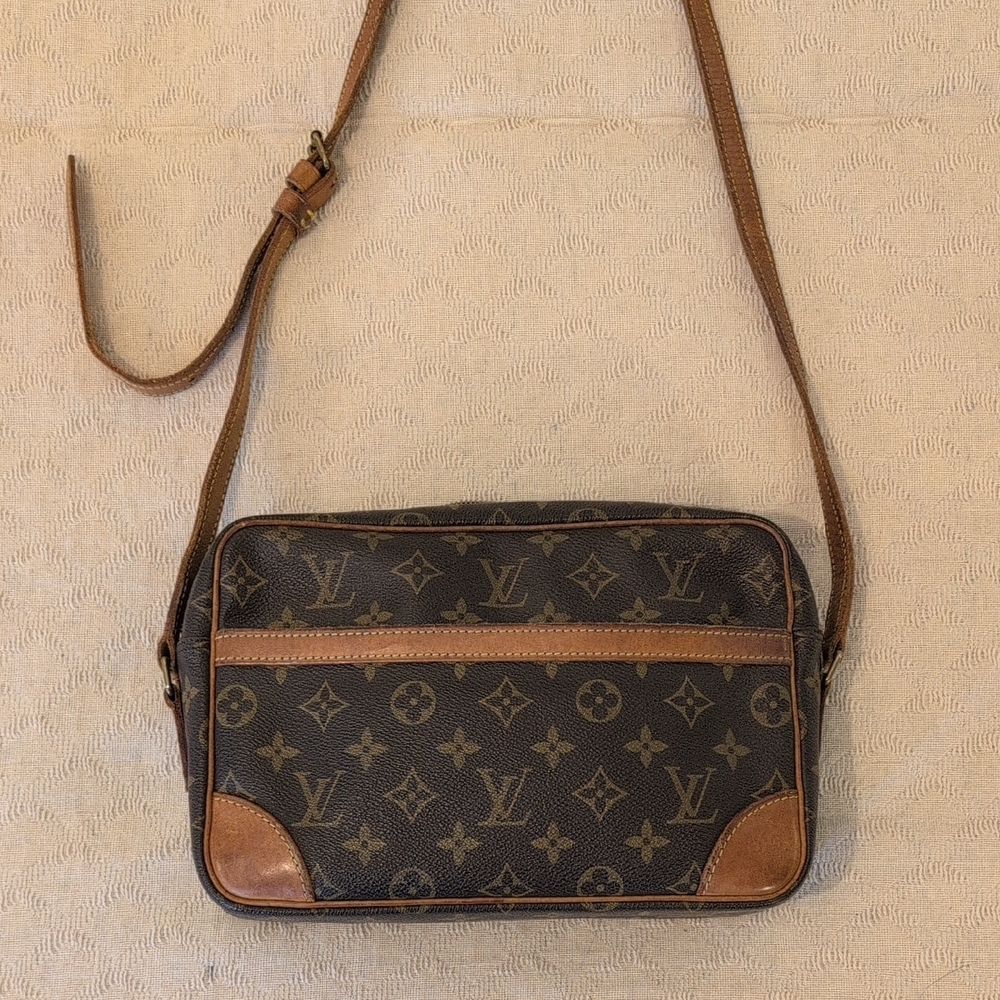 Vintage Louis Vuitton Trocadero 30
